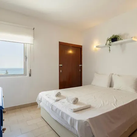 Blue Ocean Views & With Atlantic Breeze Lägenhet Albufeira